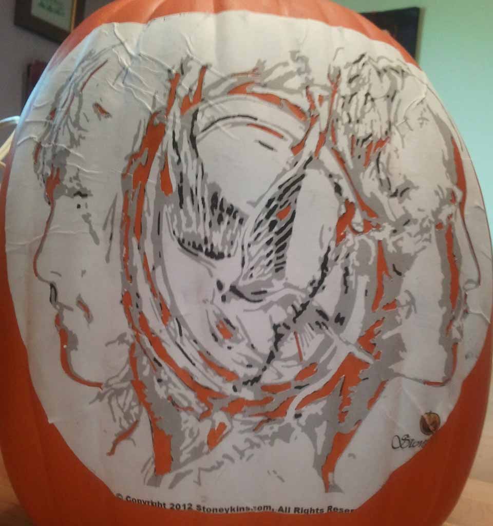 mockingjay-pumpkin-stencil